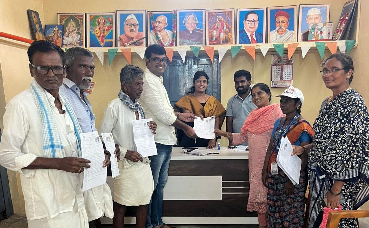 తీదేడు గ్రామంలో స్పెషల్ ఇంటెన్సివ్ రివిజన్ (SIR) కార్యక్రమంపై అవగాహన – ఓటర్ల జాబితా సవరణకు సహకరించాలి 