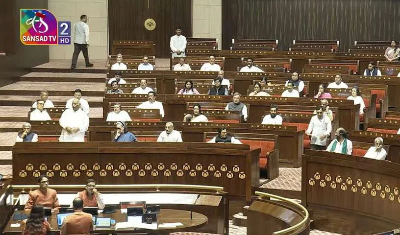  నీట్ పేప‌ర్ లీకేజీపై రాజ్య‌స‌భ‌లో మ‌ల్లిఖార్జున్ ఖ‌ర్గే ఆందోళ‌న‌
