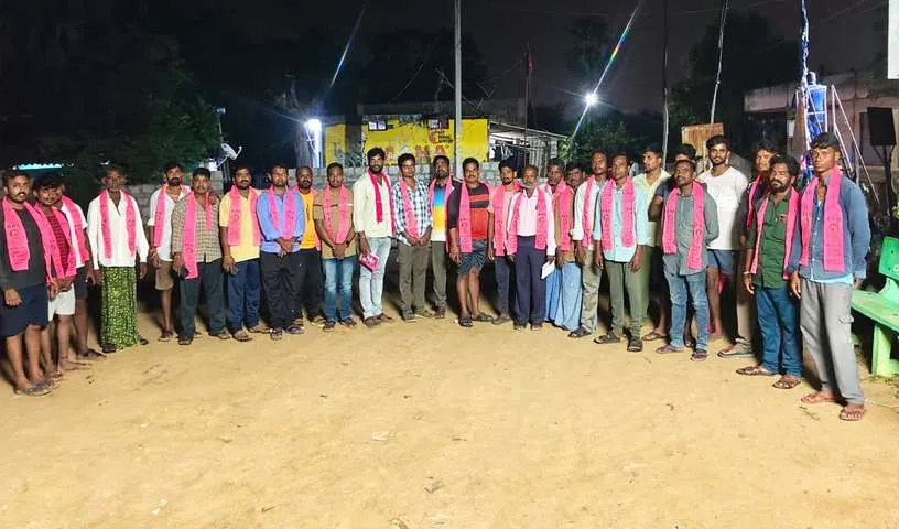 పగిడేరులో బీఆర్‌ఎస్‌ యువజన కమిటీ ఏకగ్రీవ ఎన్నిక..
